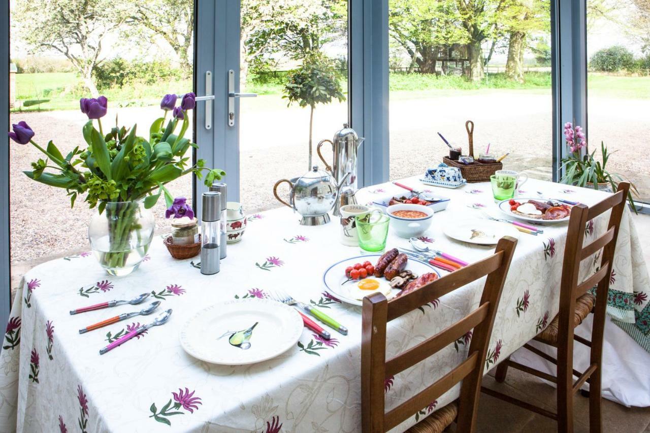 High Park Farm B&B Gillamoor Экстерьер фото